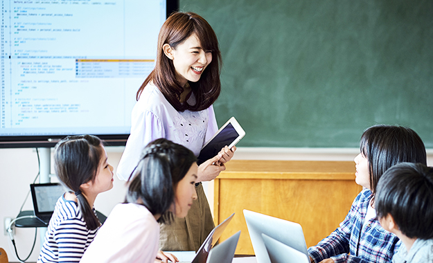 アイコンサルティングの小学校メディア