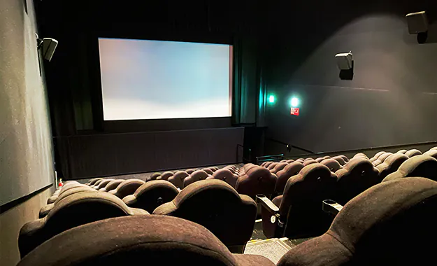 映画館でのプロモーション